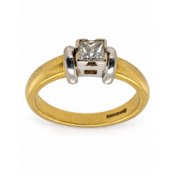 Pre Owned 18ct Diamond Solitaire Ring ZC44